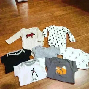 HB Onesie Lot, size 3 to 6m